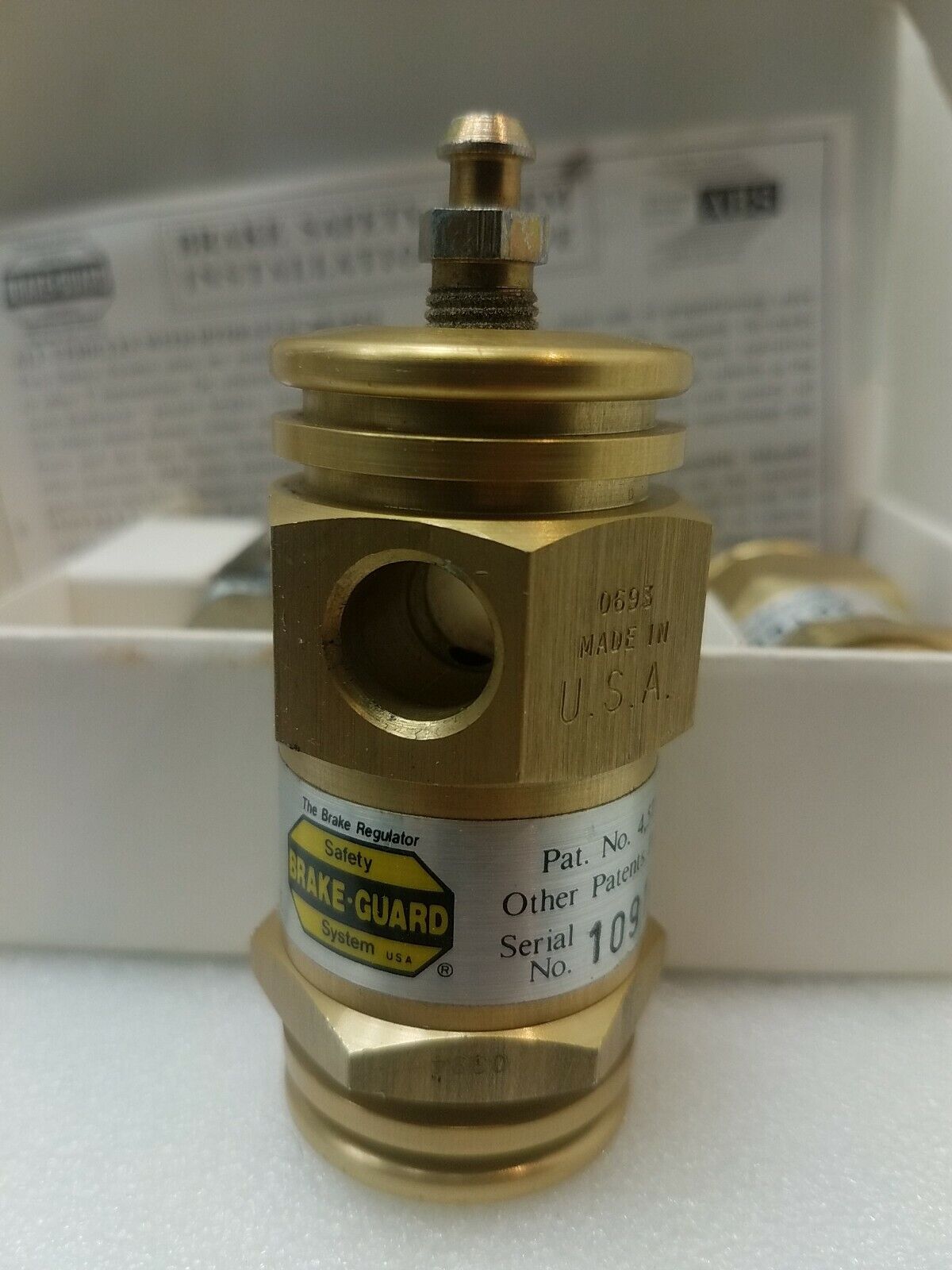 1 Brakes29333 BRAKE-GUARD Safety System HD-400 for Motorhome RV Truck w/ Hydraulic - الصورة 2