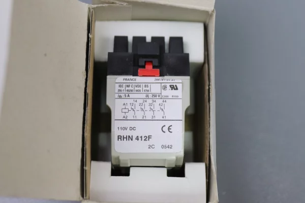 RHN41F   PLUG-IN RELAY, ZELIO RHN, INSTANTANEOUS, 4 C/O, 110 VAC, 50HZ 5A